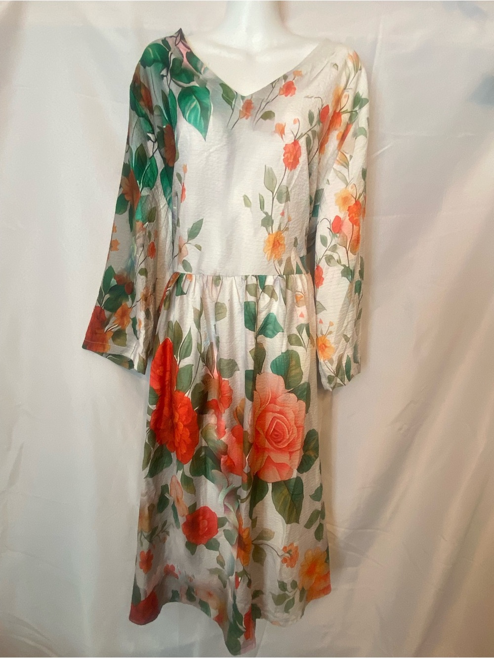 NWT Amazon V-neck 3/4 Sleeve Large Format Orange Floral Print Flowy Midi Dress